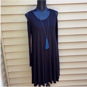 Vanity Room Women’s Black Long Sleeve Cold Shoulder Swing Mini Dress M